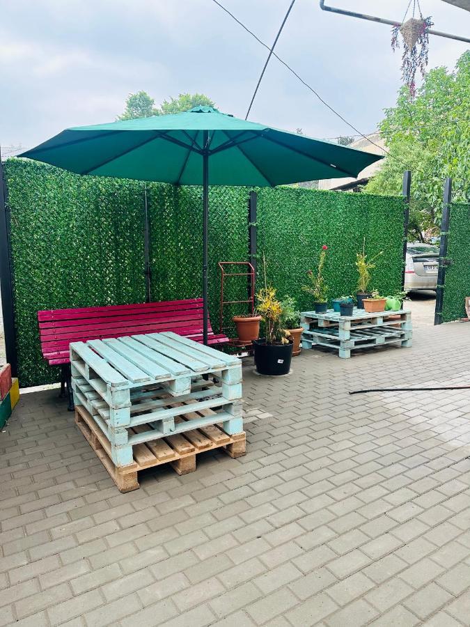 Nid Hotel Tbilisi Luaran gambar