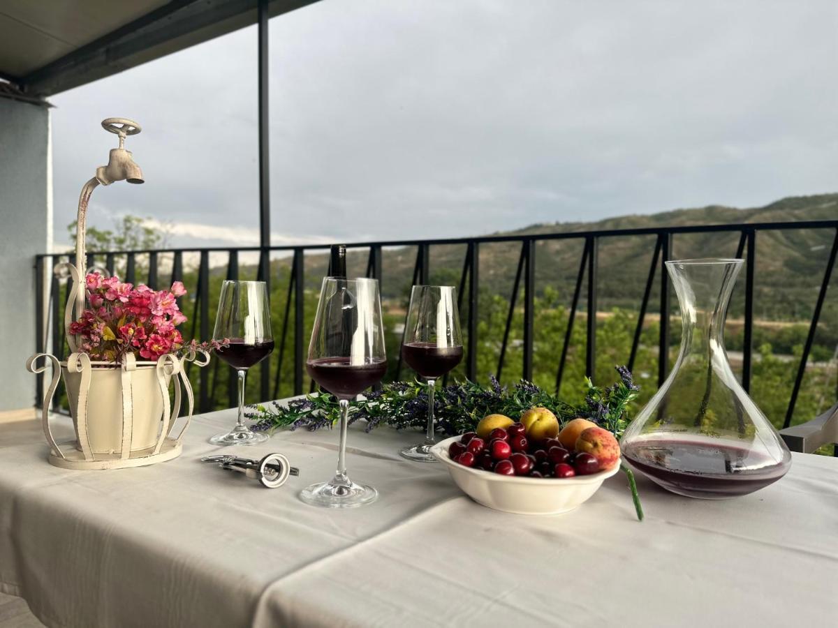 Nid Hotel Tbilisi Luaran gambar