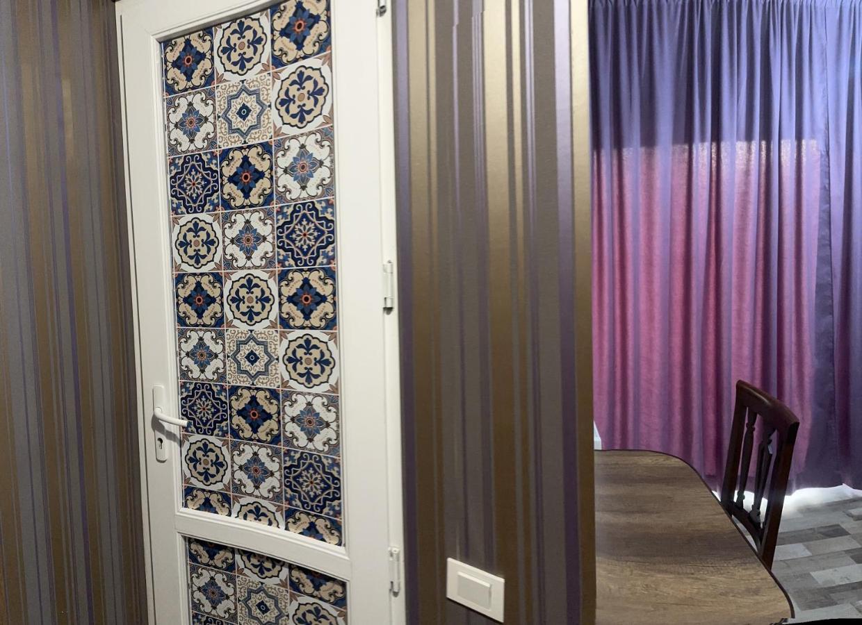 Nid Hotel Tbilisi Luaran gambar