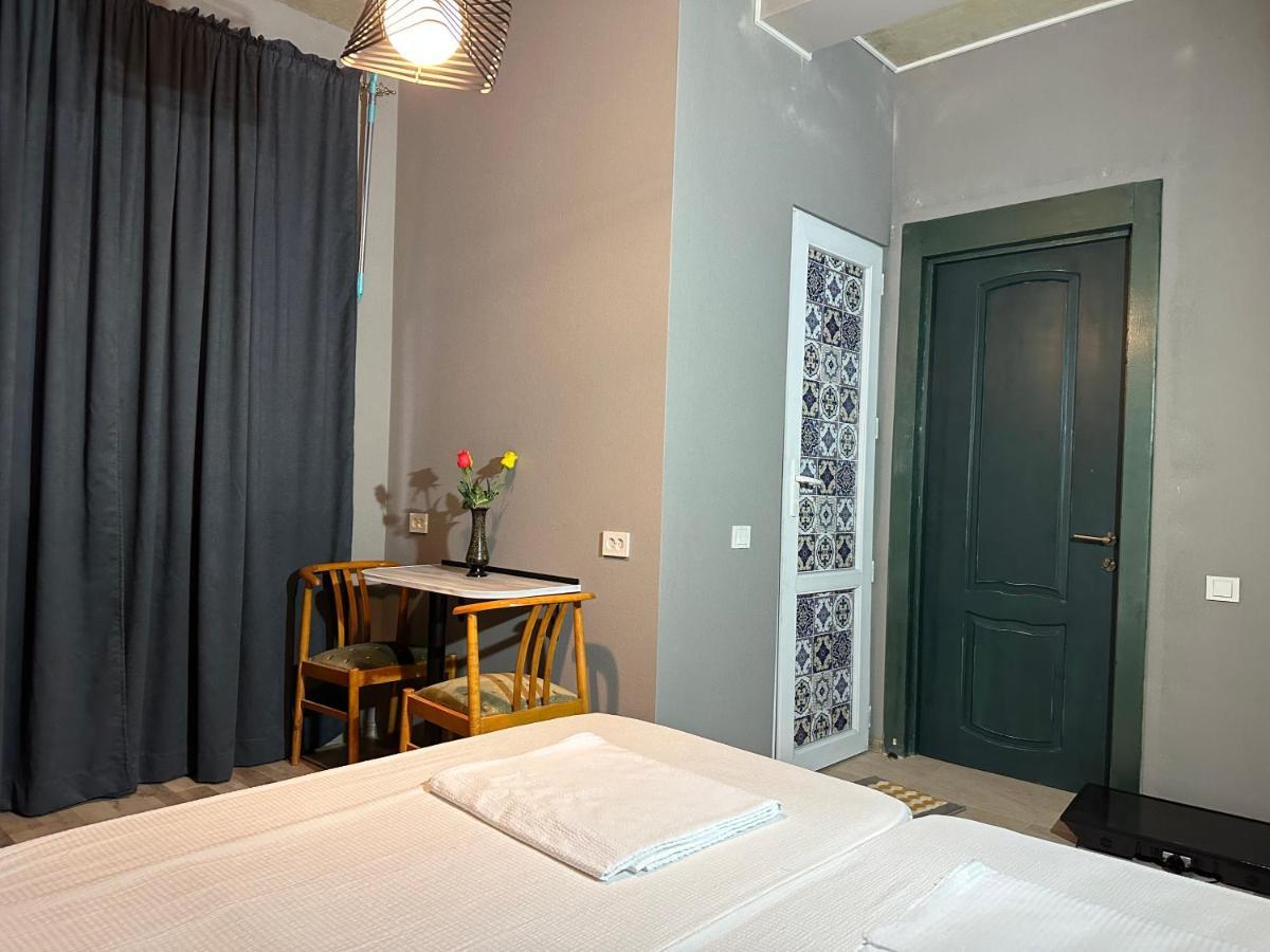 Nid Hotel Tbilisi Luaran gambar