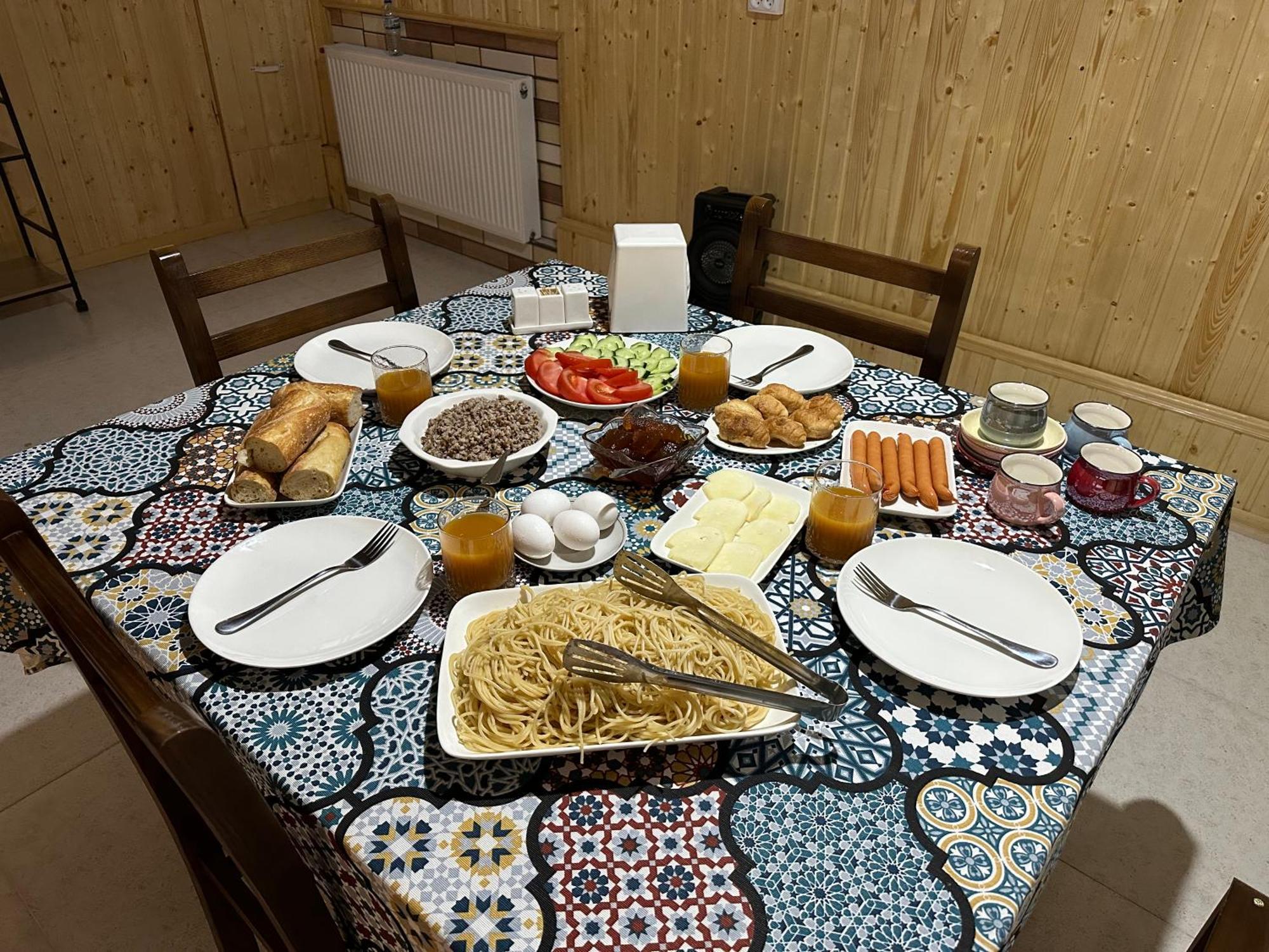 Nid Hotel Tbilisi Luaran gambar
